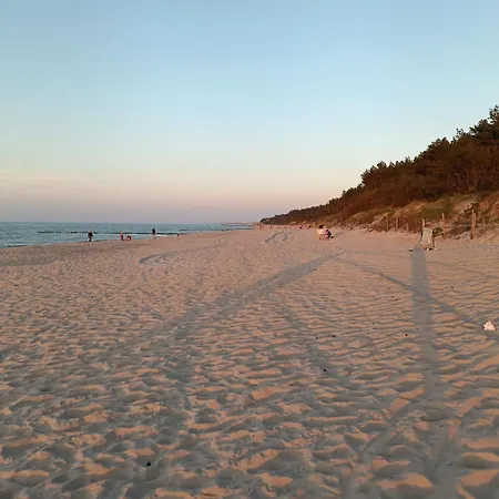 Baltyckie Zacisze Dom Nr 3 Hébergement de vacances Sarbinowo